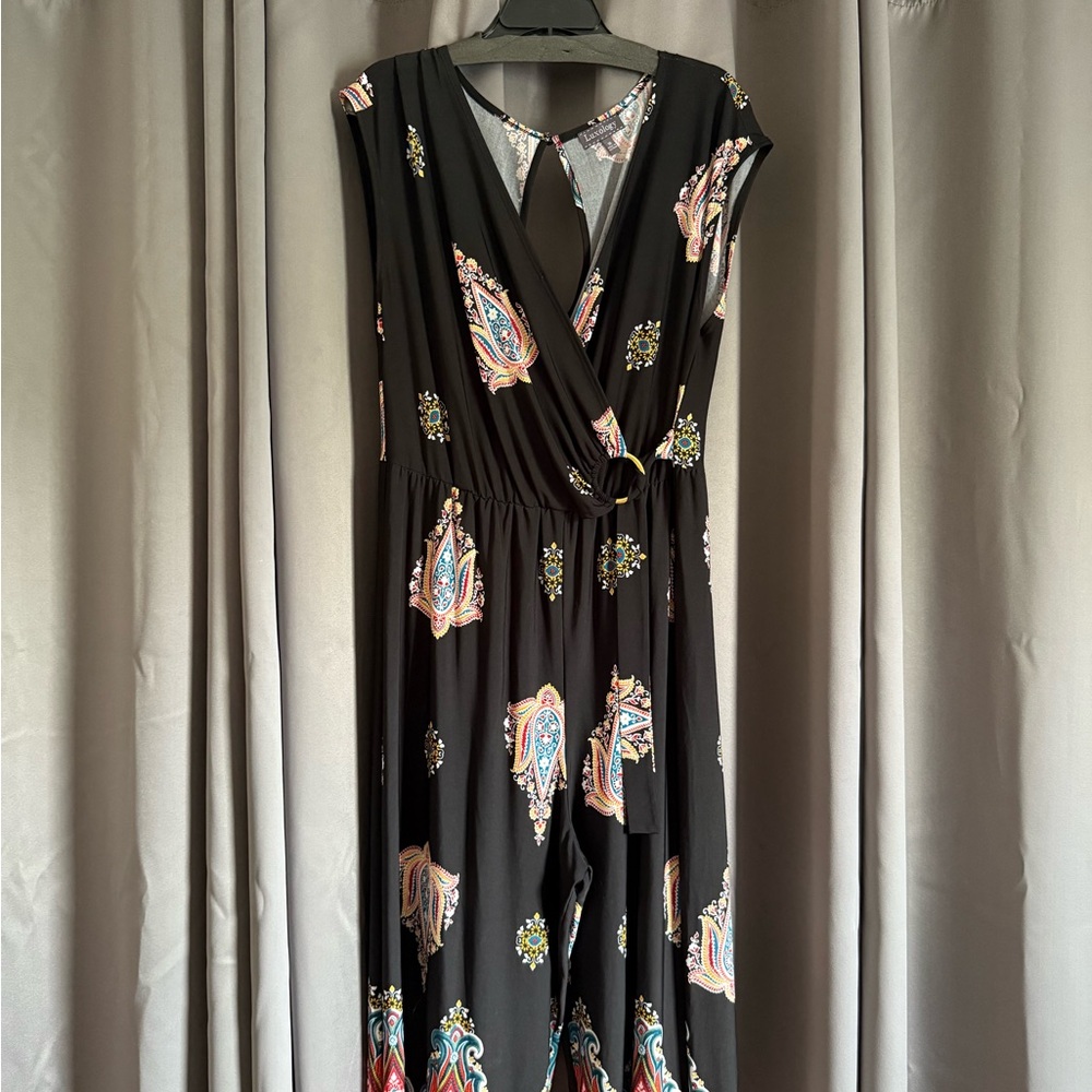 Elegant Black Paisley Women's Jumpsuit